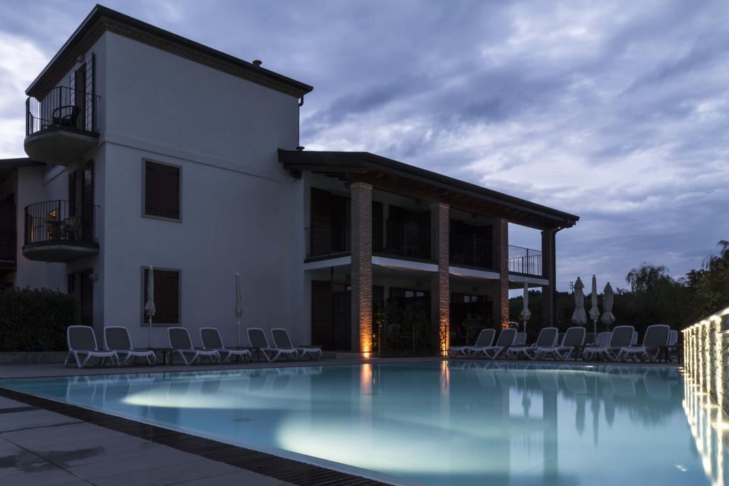 Hotel Relais Agli Olivi ลาซีเซ ภายนอก รูปภาพ