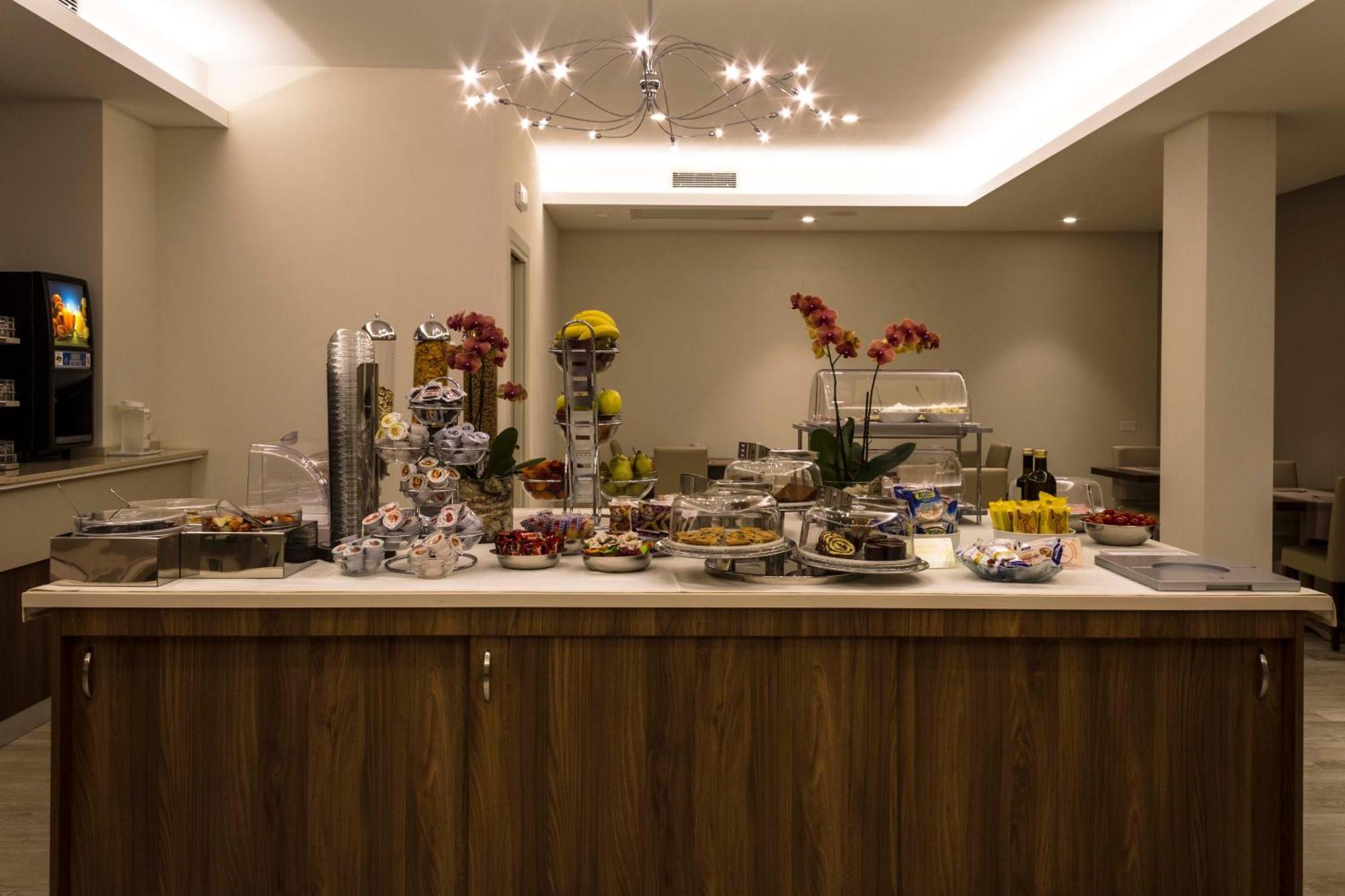 Hotel Relais Agli Olivi ลาซีเซ ภายนอก รูปภาพ