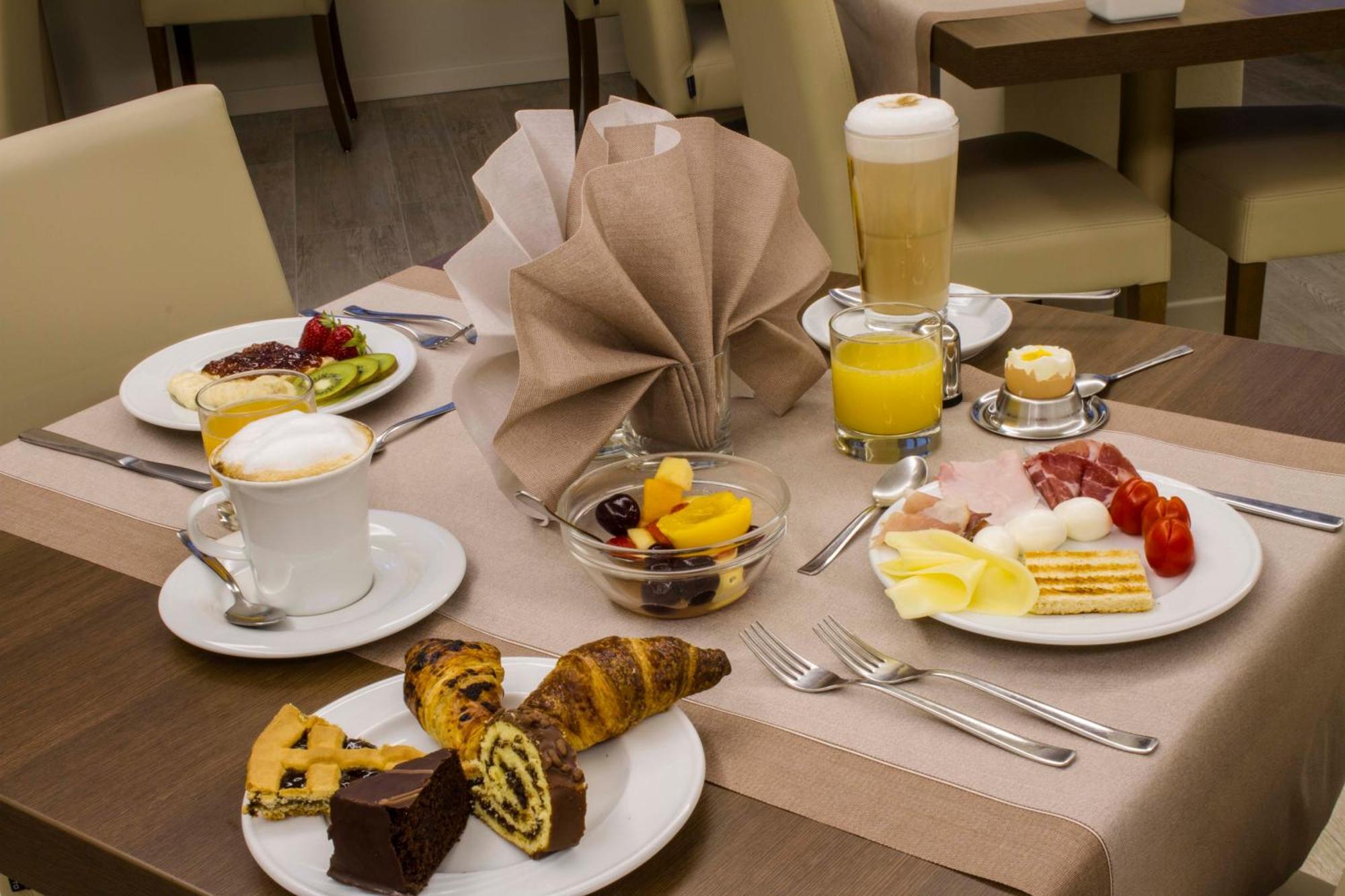 Hotel Relais Agli Olivi ลาซีเซ ภายนอก รูปภาพ