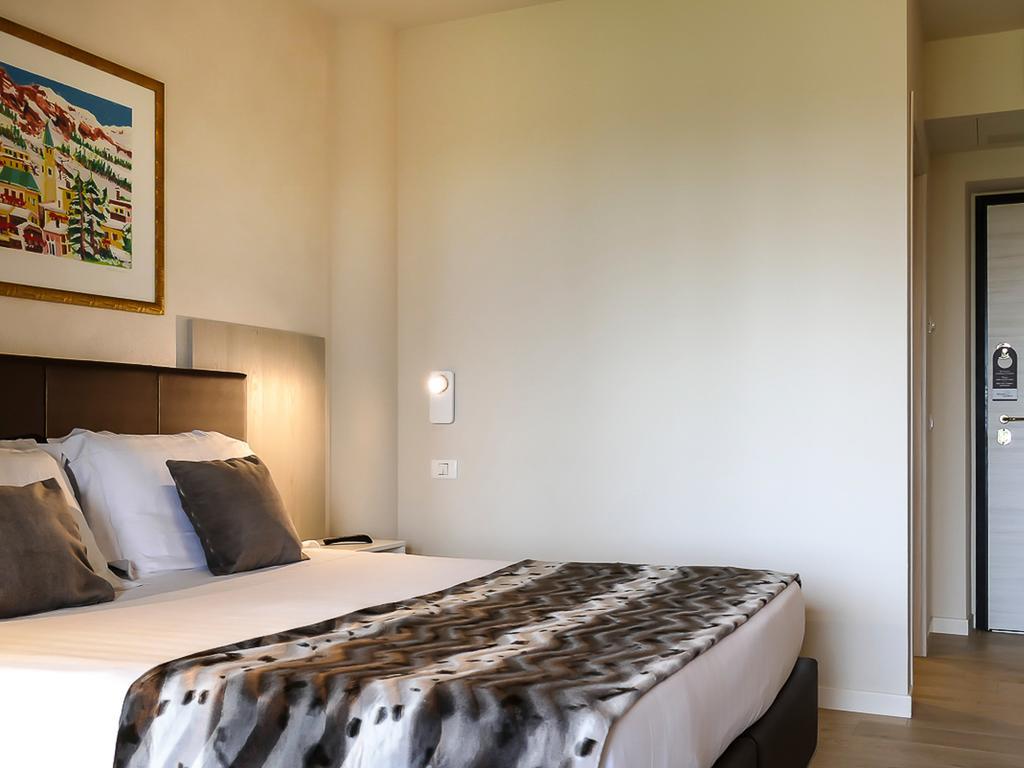 Hotel Relais Agli Olivi ลาซีเซ ภายนอก รูปภาพ