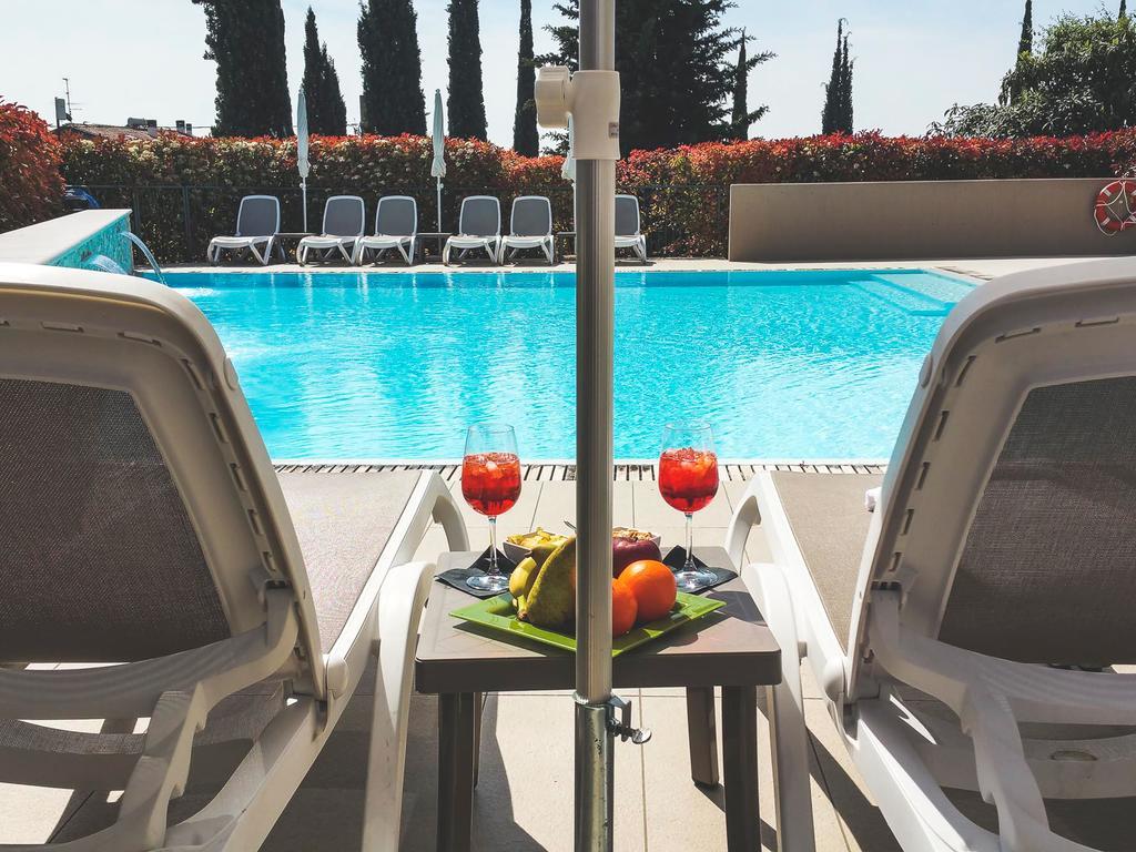 Hotel Relais Agli Olivi ลาซีเซ ภายนอก รูปภาพ